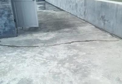 玉林市楼顶漏水维修公司分享下如何解决卫生间隐蔽部位漏水的问题?